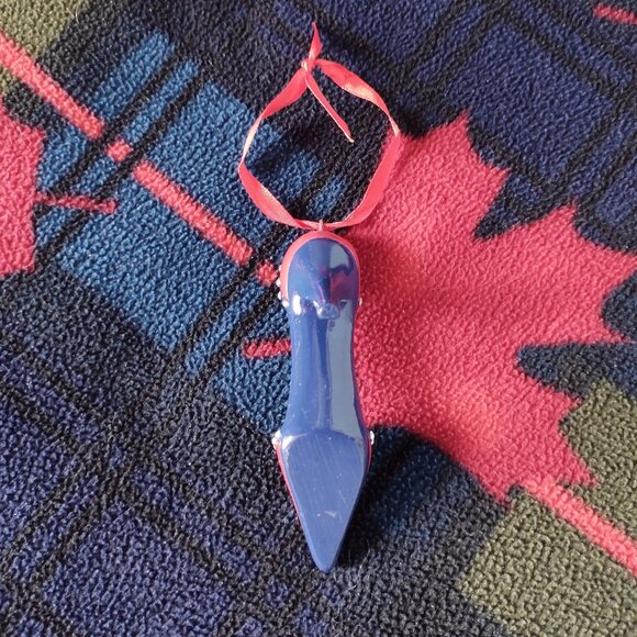 NHL Montreal Canadiens Shoe Hanging Ornament - Picture 5 of 5